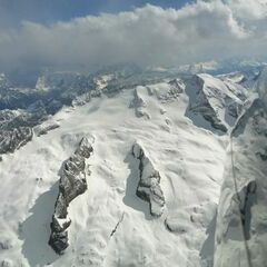 Verortung via Georeferenzierung der Kamera: Aufgenommen in der Nähe von 32020 Livinallongo del Col di Lana, Belluno, Italien in 3800 Meter